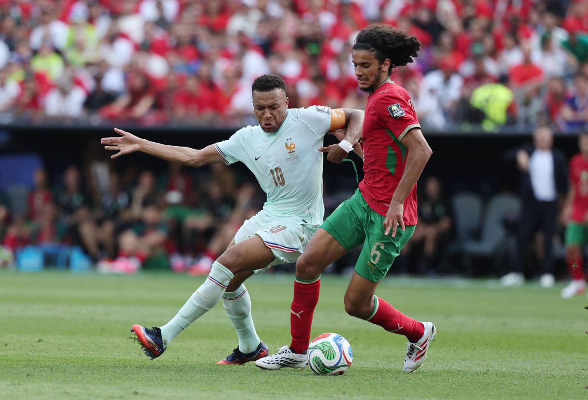 Francia-Marocco, vantaggio di Mbappé tra le proteste e furia Brahim Diaz: cos'è successo