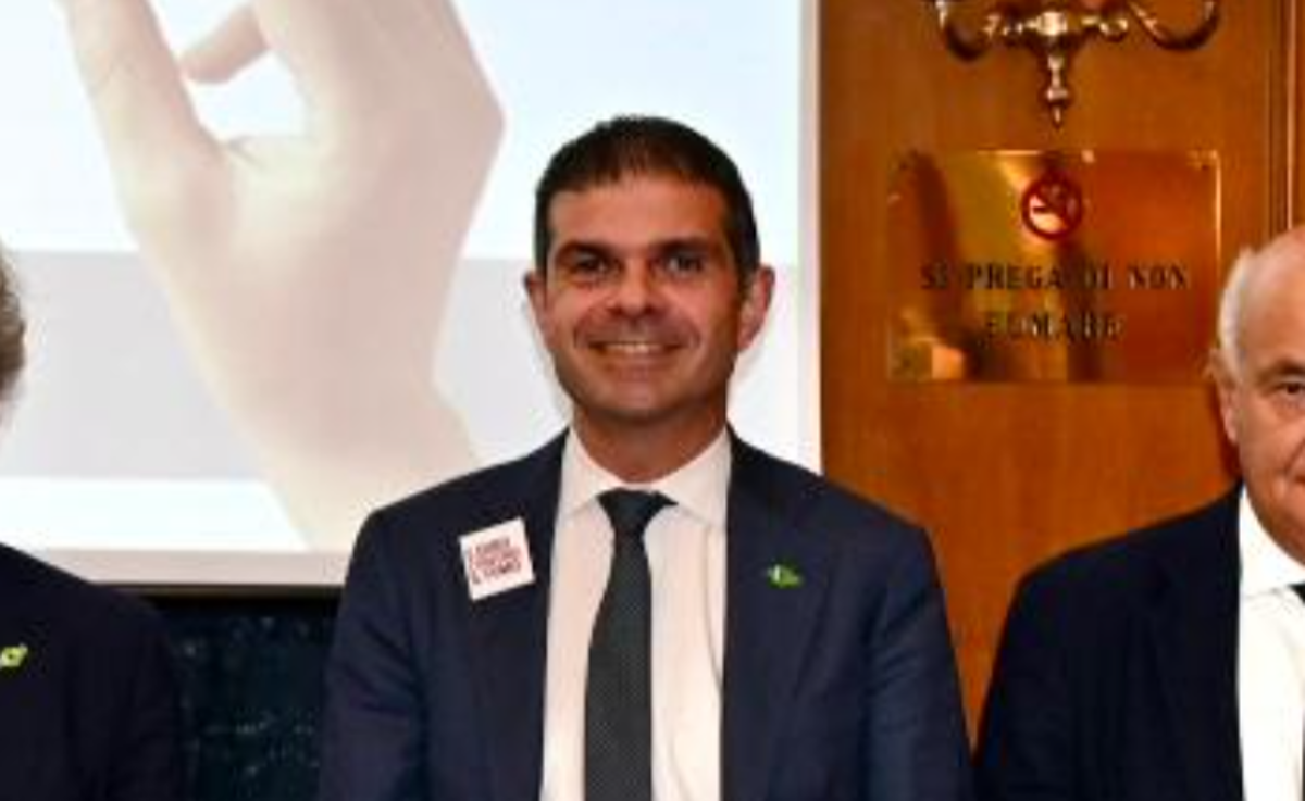 Fumo, Di Maio (Aiom): "Più efficace aumentare costo sigarette che le immagini shock sui pacchetti"