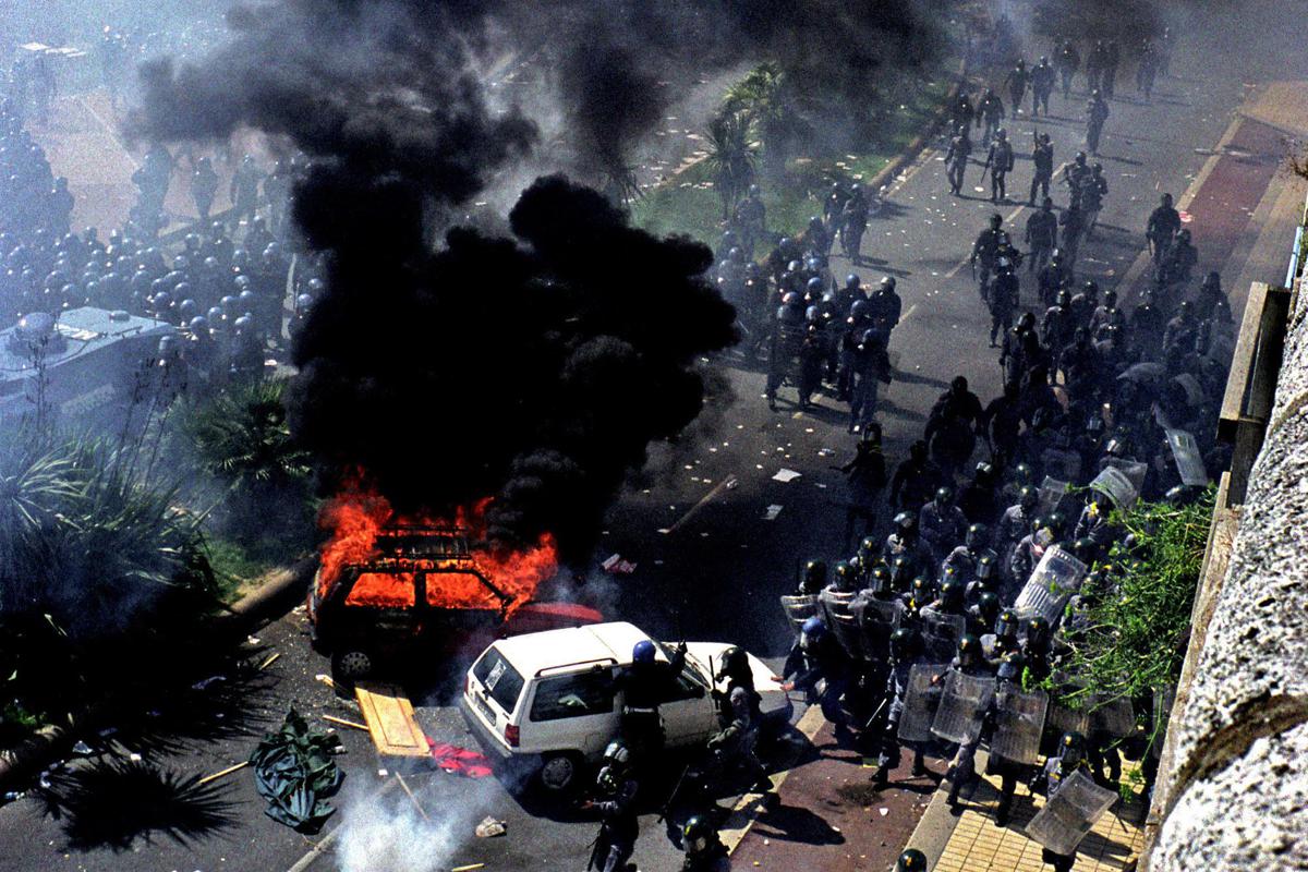 G8 di Genova, parla l'ex carabiniere Placanica: "Una parte di me è morta, quel giorno ha cambiato il mio destino"