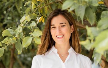 Gabriella Favara e la nuova presidente di Assovini Sicilia 364x230