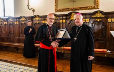 Il cardinale Pizzaballa riceve il premio Pacis Nuntius 2026 a Montecassino 364x230