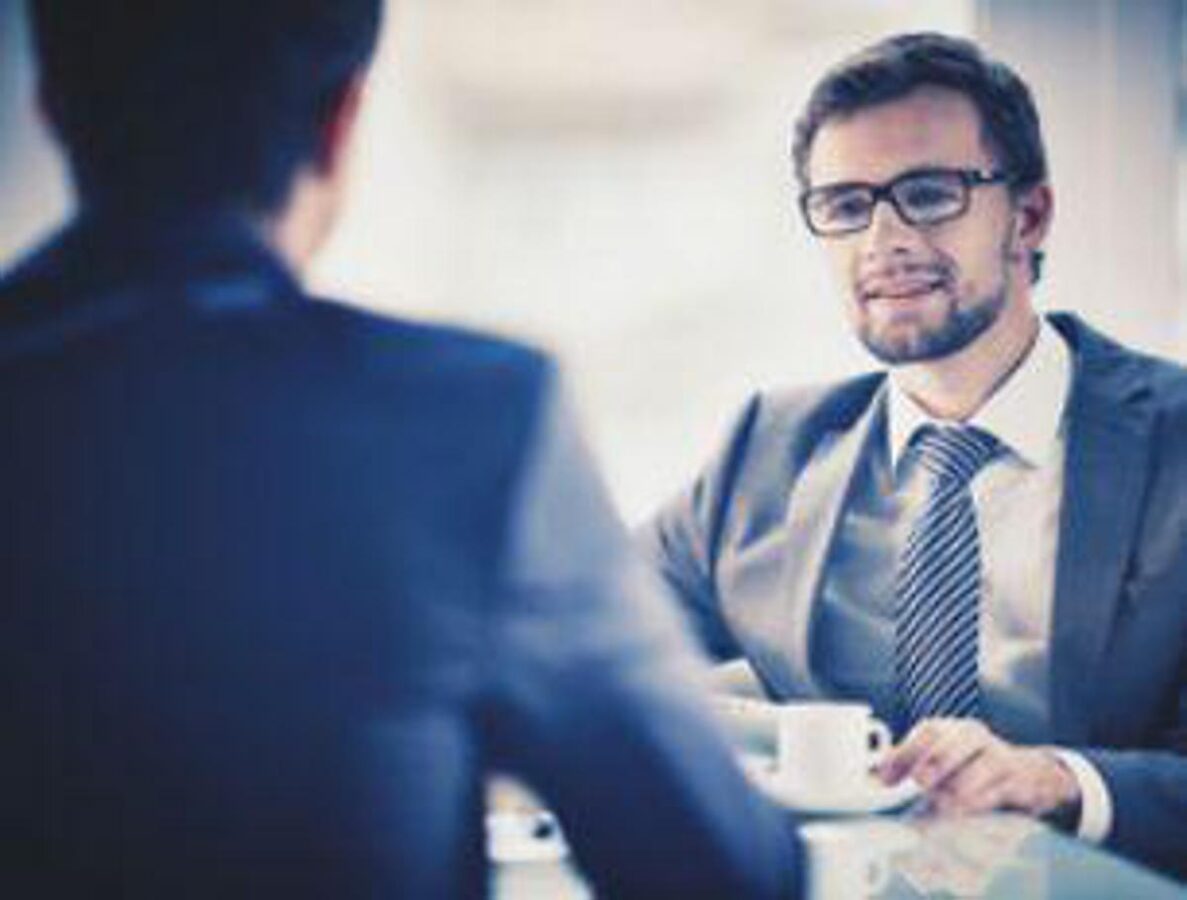 Il disagio psicologico sul lavoro non va in vacanza e l'estate diventa lente d'ingrandimento dei problemi
