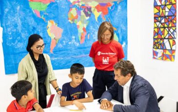 Infanzia Ovs e Save the Children al Punto luce di Marghera dispersione scolastica raggiunge 217 364x230