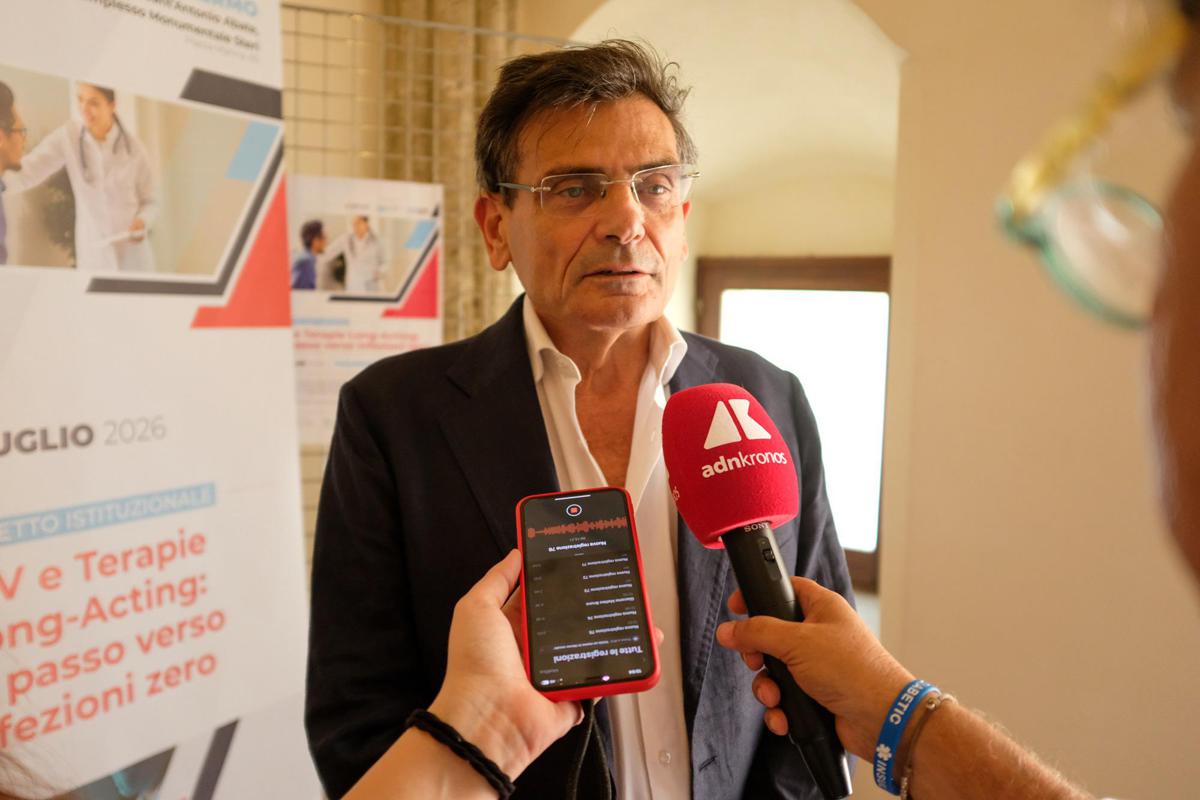 Infettivologo Cascio: "Per long acting in Hiv più integrazione tra medici e infermieri"