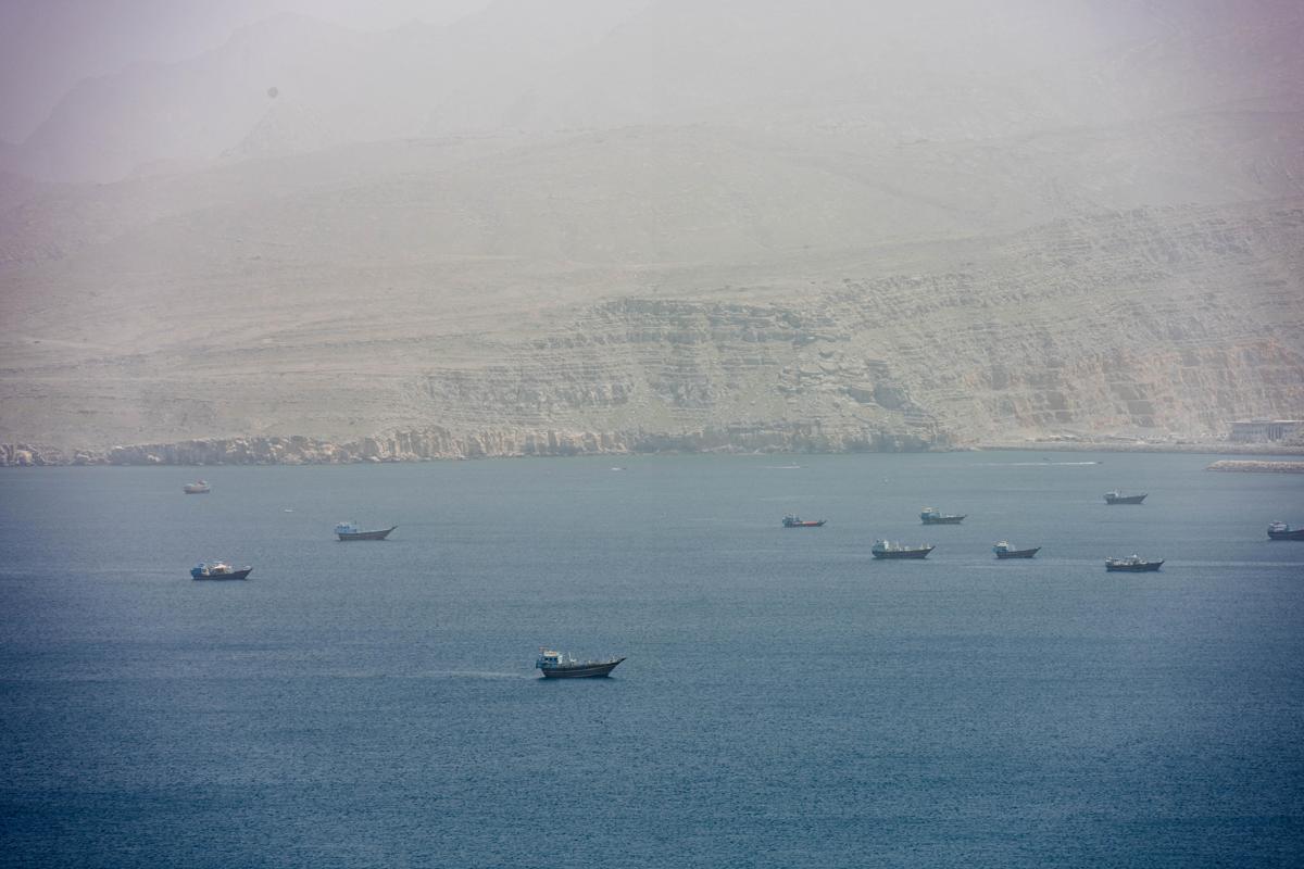 Iran ribadisce: "Libero transito a Hormuz per soli 60 giorni". Svelato piano con Oman per pedaggio nello Stretto