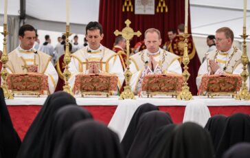 Lefebvriani chi sono la storia della Fraternita San Pio X 364x230