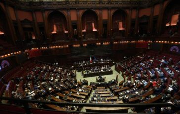 Legge elettorale intesa sul voto dei fuorisede ma nodi restano nel centrodestra. FdI In aula mai divisi 364x230