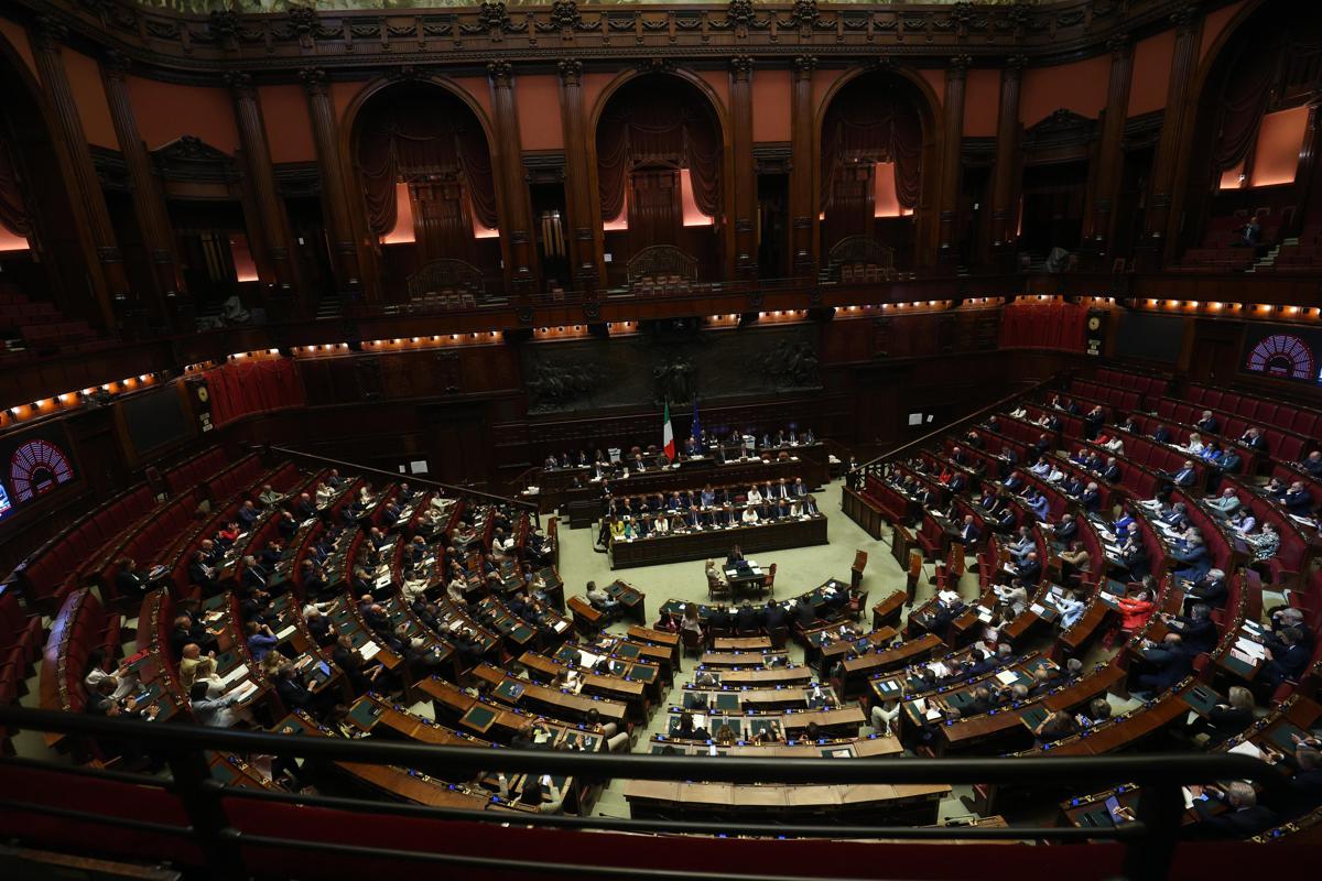 Legge elettorale, intesa sul voto dei fuorisede ma nodi restano nel centrodestra. FdI: "In aula mai divisi"