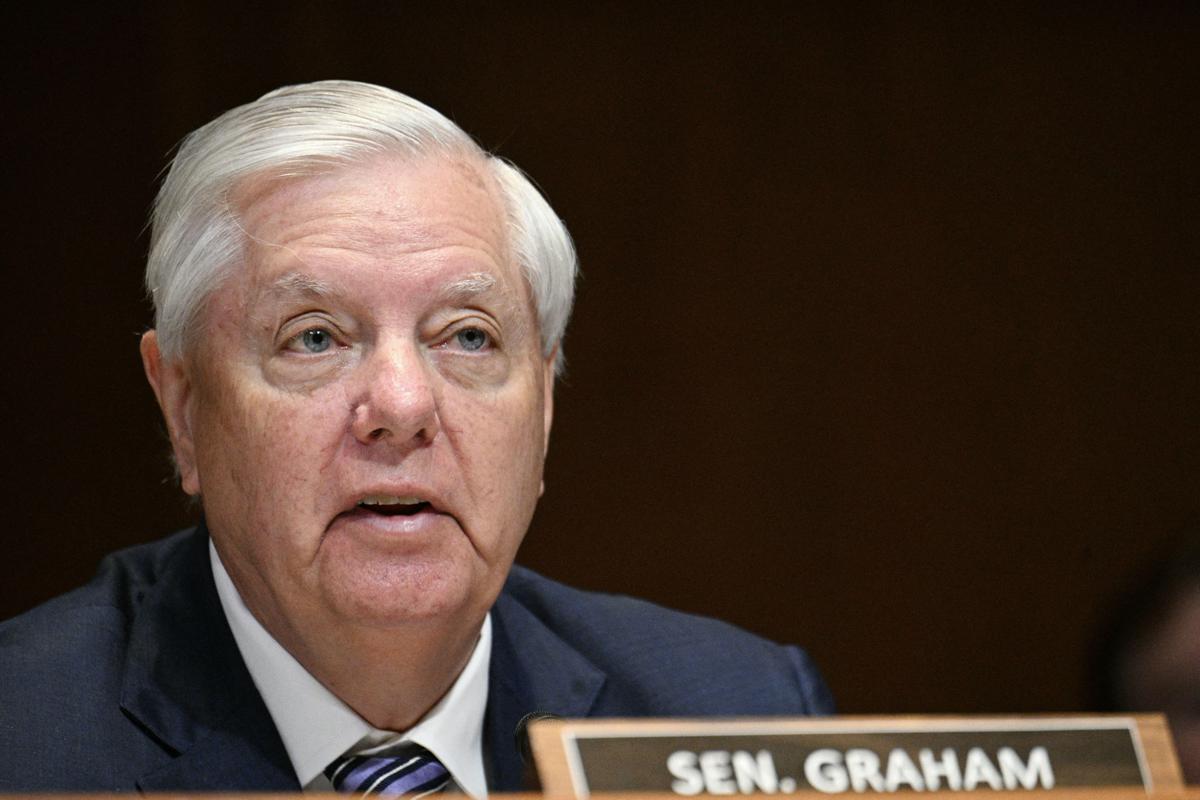 Lindsey Graham, chi era il senatore diventato pro-Trump e 'amico' di Israele