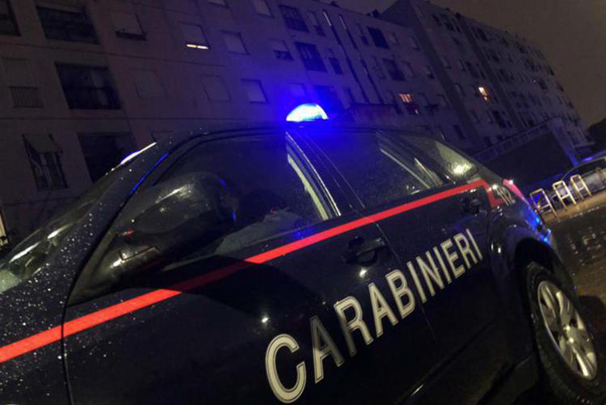 Lite in strada a Collegno, pedone 80enne ucciso a coltellate: fermato presunto aggressore