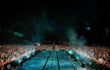 Max Pezzali conquista Milano a San Siro brillano gli ‘anni doro 364x230