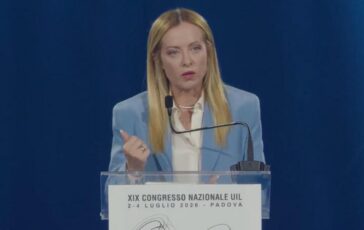 Meloni al congresso della Uil Salario giusto una vittoria di tutti i lavoratori 364x230