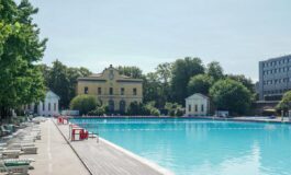 Milano scavalca recinto della piscina chiusa e si tuffa 28enne muore affogato 265x160