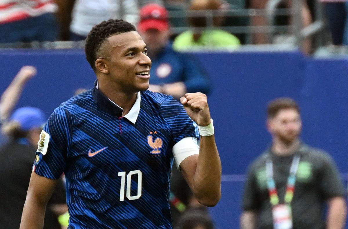 Mondiali, Mbappé 'gufa' Messi: "Segna sempre, farà gol in finale"