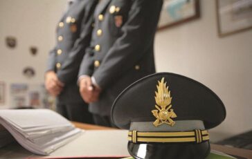 Morta allieva 22enne precipitata da finestra della Scuola Ispettori e Sovrintendenti della Gdf 364x230