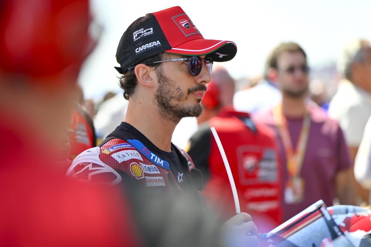 MotoGp, Bagnaia operato all'avambraccio destro, rientro previsto per il Gp di Silverstone