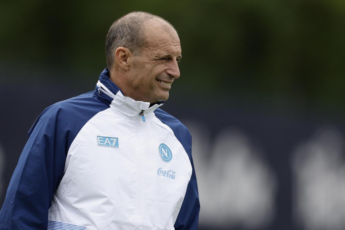 Napoli-Arezzo: orario, probabile formazione e dove vederla in tv