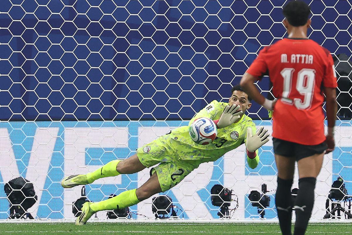 Oufa Shobeir, chi è il portiere-eroe che ha parato un rigore a Messi