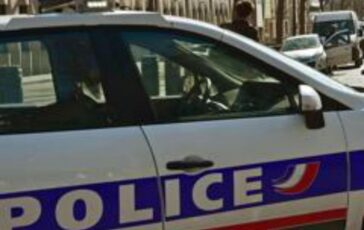 Parigi tre donne aggredite con un coltello fermato un uomo 364x230