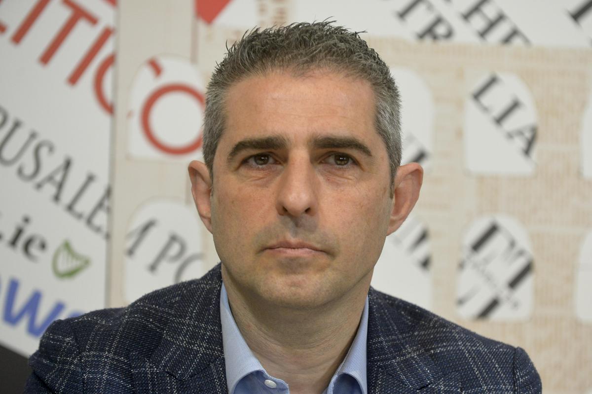 Pizzarotti assolto da accusa di truffa e falso ideologico: "Non festeggio, sistema non funziona"