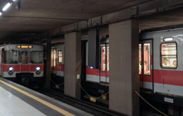Ragazza sfregiata con il coltello in metro a Milano Saidi resta in carcere 364x230