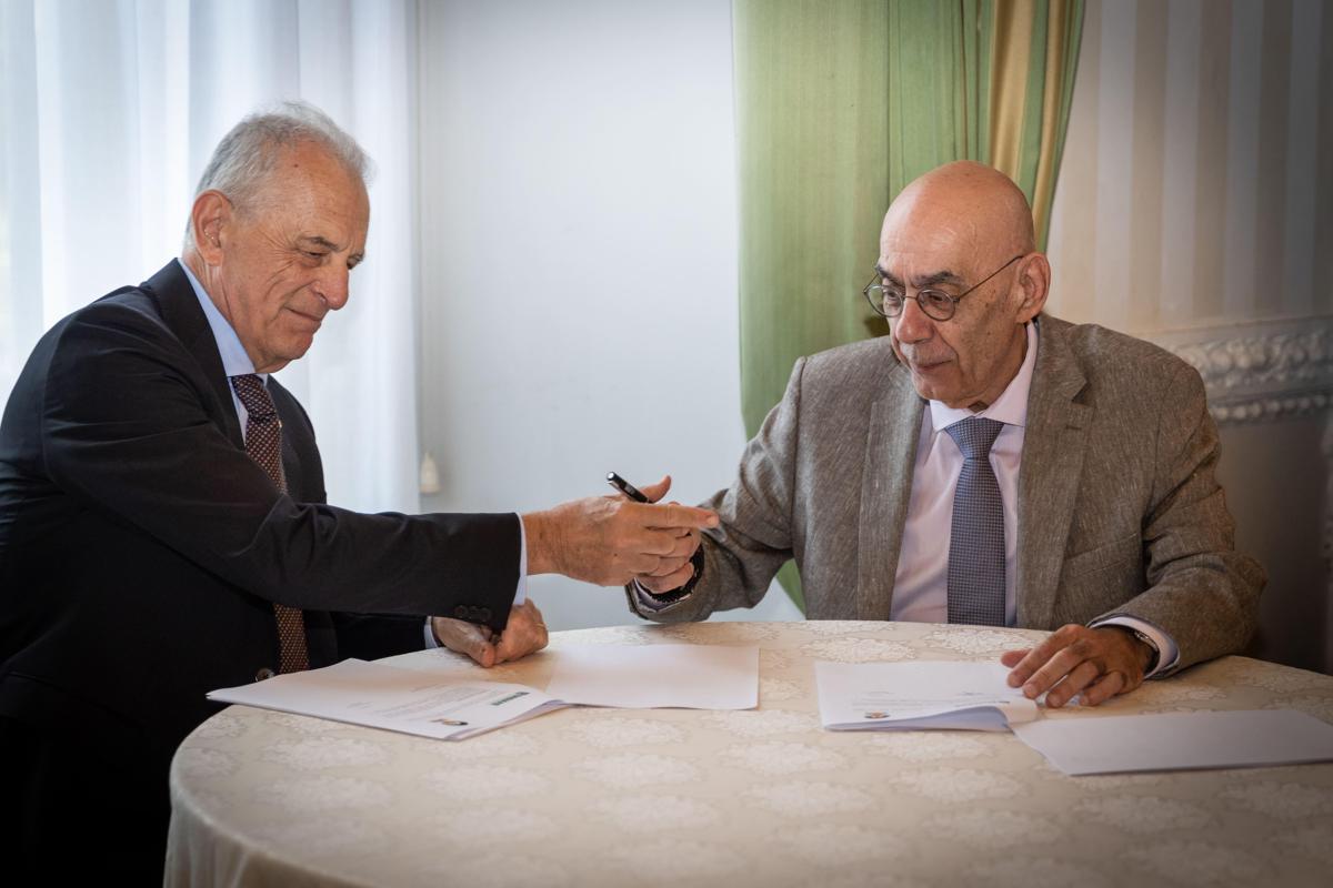 Rifiuti, Conou-Endiale, "Asse Italia-Grecia per standard Ue più elevati su riciclo oli usati"