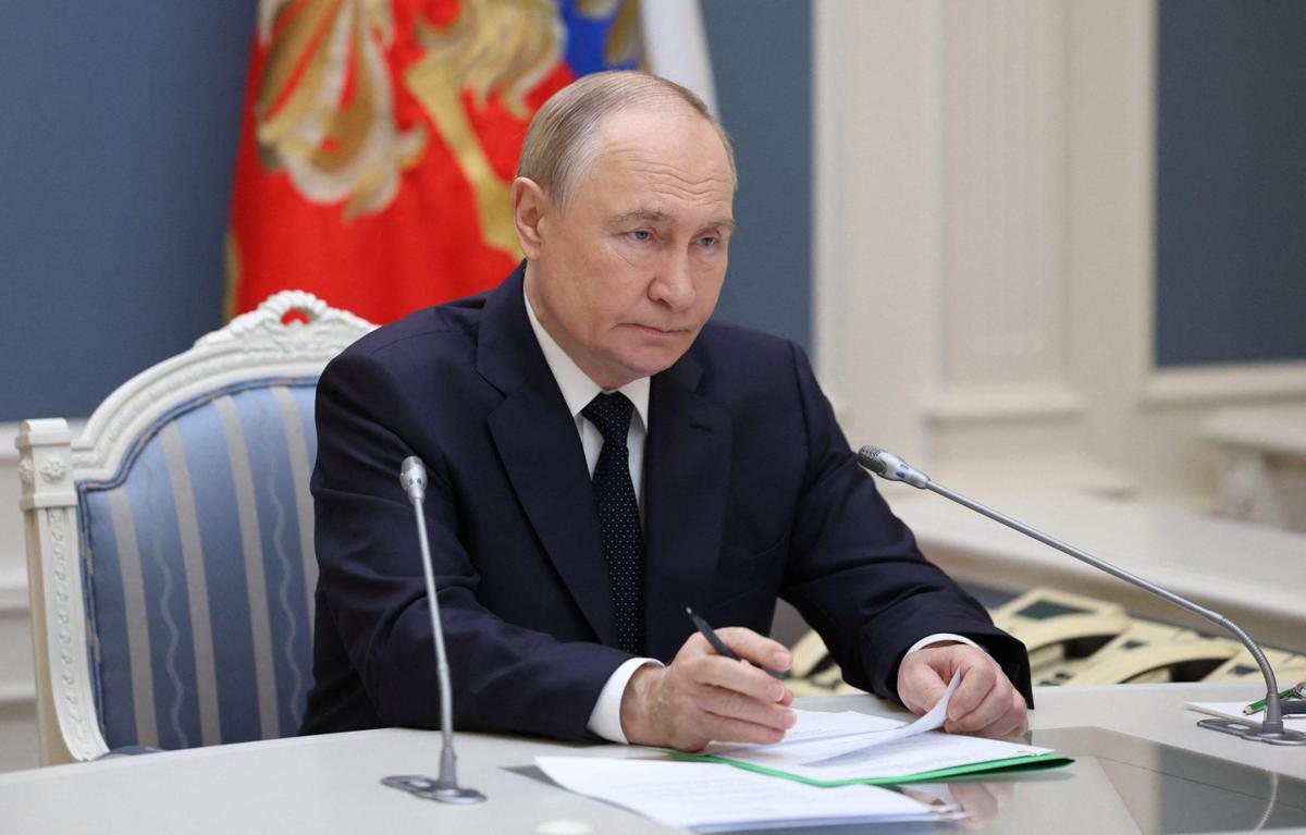 Russia, segnali di cambiamento e l'analisi: "Nel Paese non è più un tabù parlare del dopo Putin"