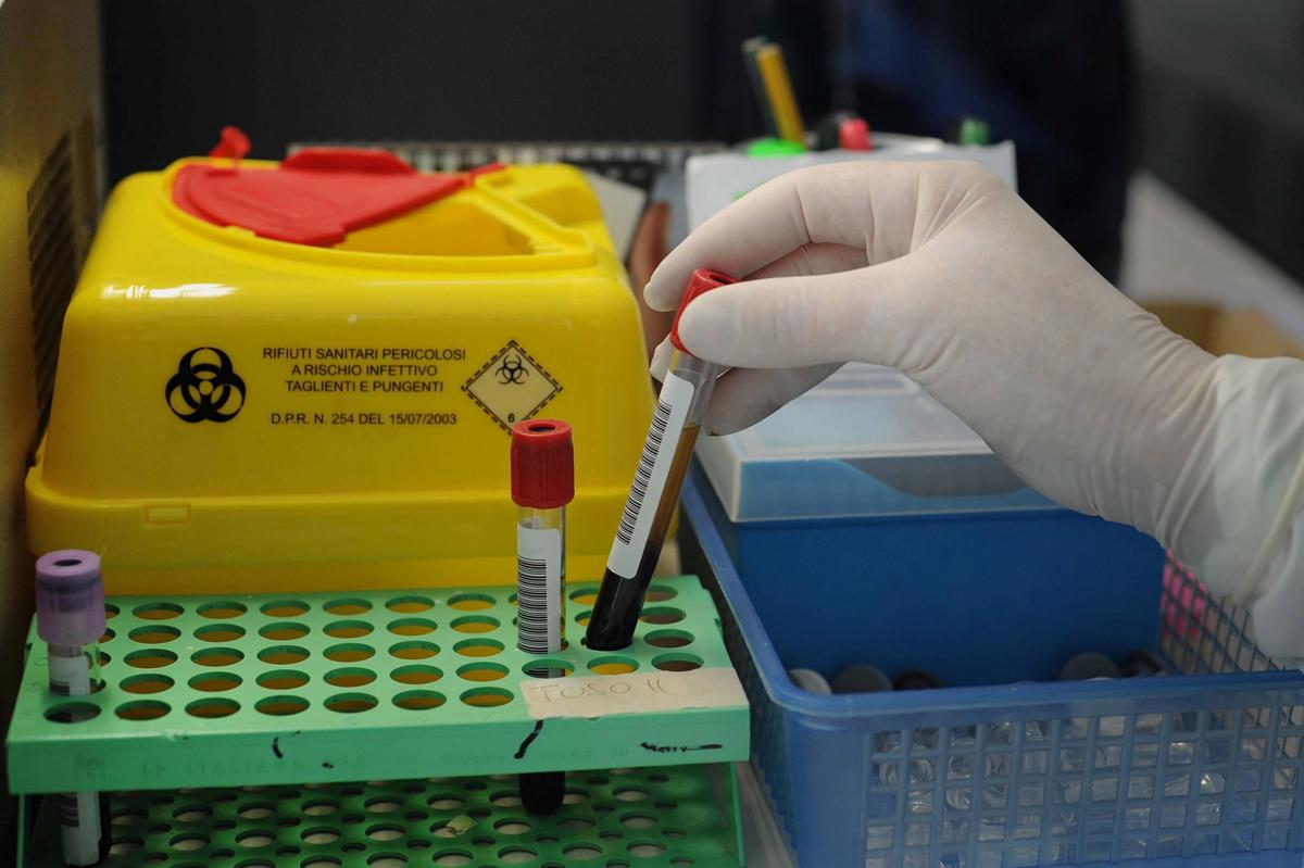 Sanità, nuovo tariffario, Medicina di laboratorio: "Oltre 70% scelte cliniche dipende da analisi"