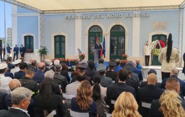 Scontro tra treni ad Andria Mattarella a cerimonia per decennale commozione tra parenti vittime 364x230