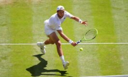 Sinner Struff al tedesco cade la pallina e il punto e da ripetere cose successo a Wimbledon 265x160