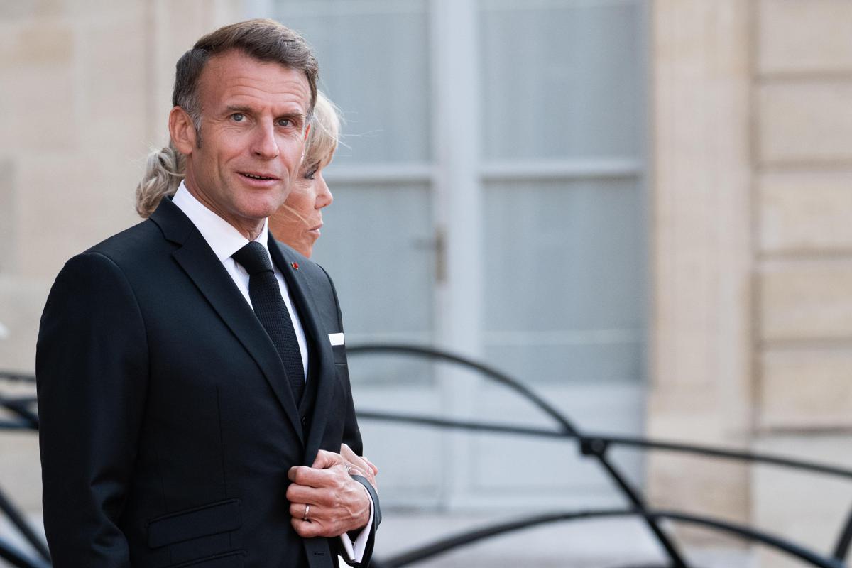 Social, Francia vieta accesso agli under 15: è la prima in Europa