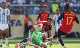 Spagna Inghilterra gol annullato a Nico Williams e proteste in finale Mondiali 265x160