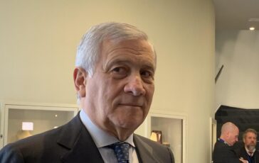 Tajani annuncia Abbiamo deciso di utilizzare fondo Safe chiederemo 149 miliardi 364x230