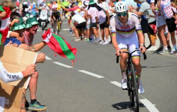 Tour de France Pogacar domina la sesta tappa e riconquista la maglia gialla 364x230
