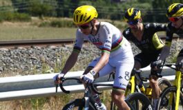 Tour de France Pogacar vince la terza tappa e conquista la maglia gialla 265x160