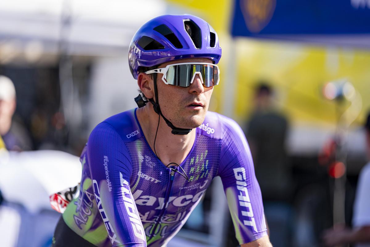 Tour de France, Schmid vince la tredicesima tappa e Pogacar resta in maglia gialla