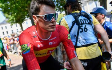 Tour de France Waerenskjold vince allo sprint lundicesima tappa e Pogacar resta in maglia gialla 364x230