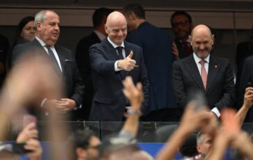 Uefa boicotta i Mondiali La reazione dopo proposta Fifa Calcio non e in vendita 364x230