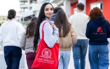 Universita UniCamillus apre bandi test ammissione Infermieristica e Ostetricia 202627 364x230