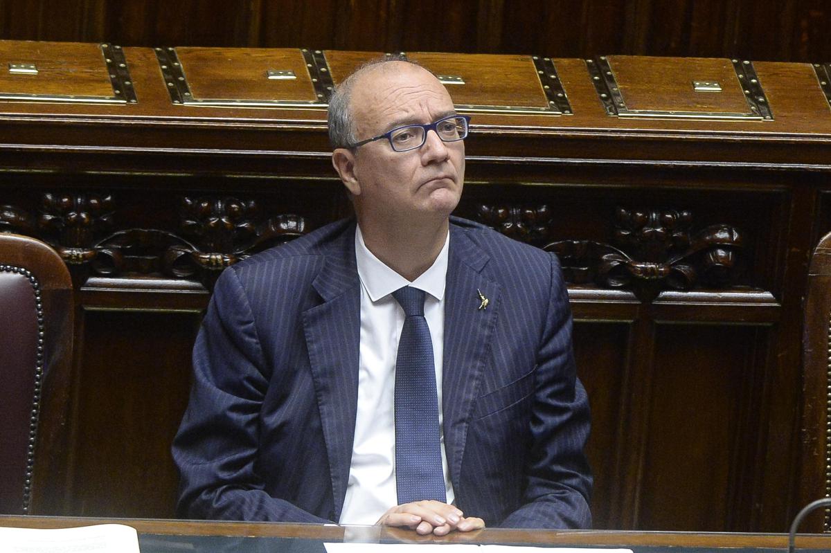 Valditara su striscione Cesena: "'Italia agli italiani' è affermazione condivisibile"