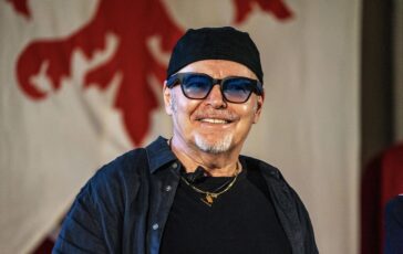 Vasco Kom. plimenti a Ultimo ogni record e fatto per essere battuto 364x230
