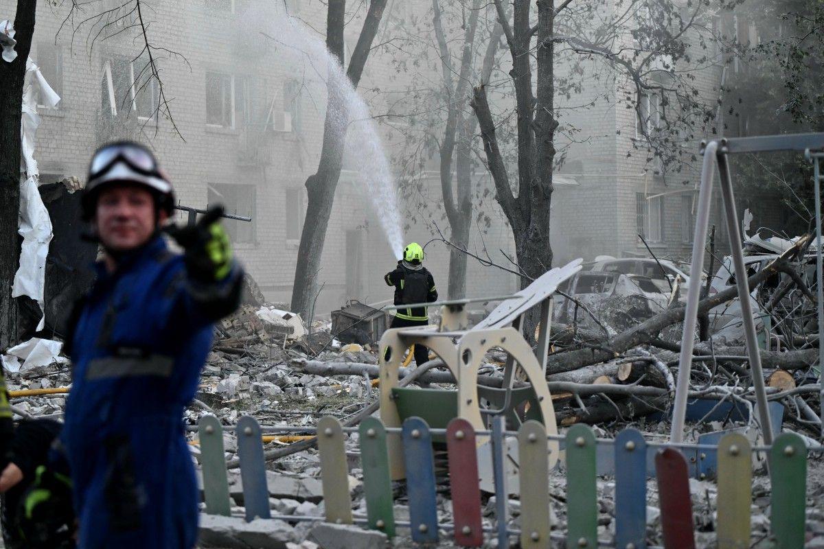 Venezuela, ancora vivo a una settimana dal terremoto: soccorritori al lavoro per estrarlo da macerie