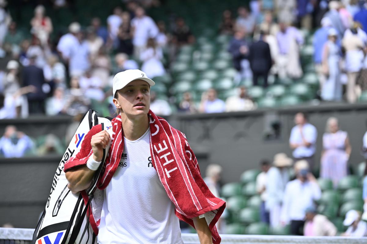 Wimbledon, la campionessa in carica Swiatek ko al 3° turno con Eala