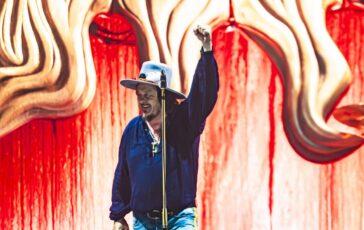 Zucchero Oggi fare live e piu facile giovani con i social sono macchine da guerra 364x230