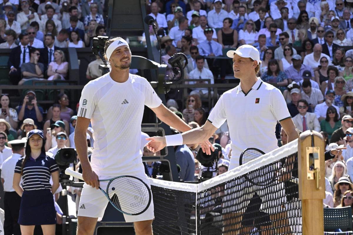 Zverev scherza con Sinner: "Non mi sei simpatico, vinci sempre". E Jannik: "So che vuoi diventare numero uno..."