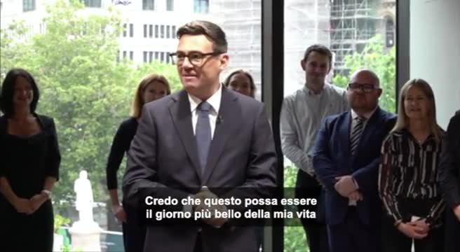 Primo ministro britannico inaugura nuovi uffici a Manchester, sede simbolica del decentramento governativo, immagine di approfondimento