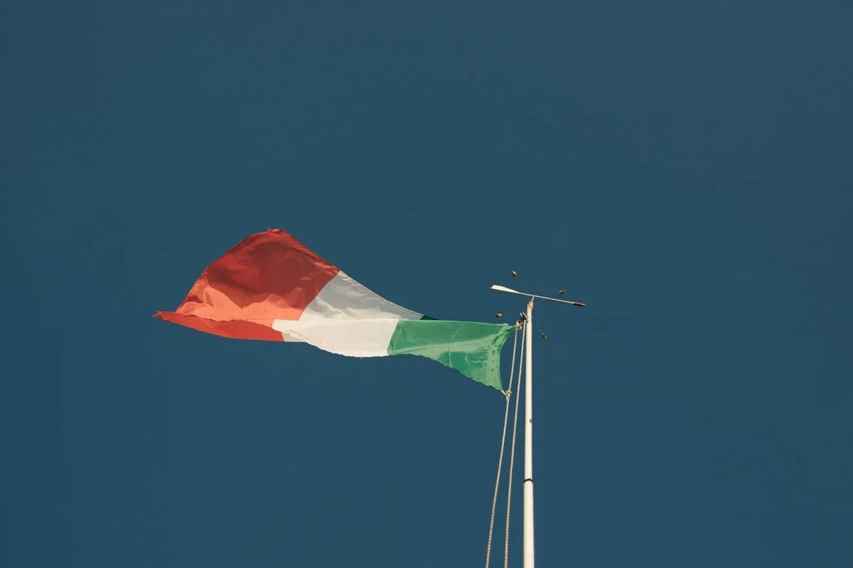 https://static.adhubmedia.com/notizie_it/wp-content/uploads/2026/07/litalia-offre-buone-garanzie-le-storie-degli-italiani-che-smentiscono-la-ministr-dad356dd.jpg