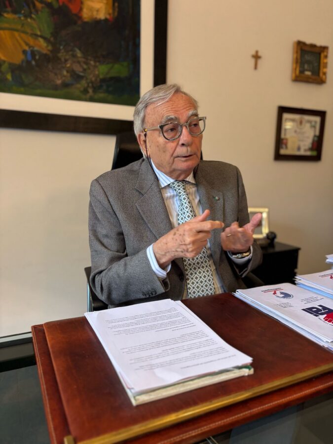 Autotrasporto, credito d'imposta contro il caro gasolio: UNATRAS revoca il fermo