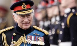 Re Carlo incontra Harry, Meghan e i nipotini