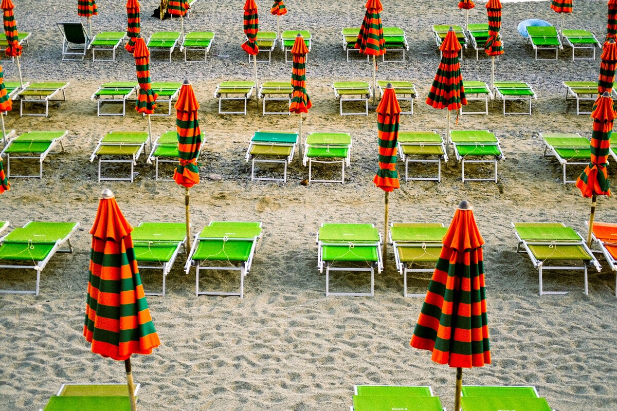 https://static.adhubmedia.com/notizie_it/wp-content/uploads/2026/07/vacanze-troppo-care-ecco-come-sono-cambiate-le-abitudini-degli-italiani-cf31e628.jpg